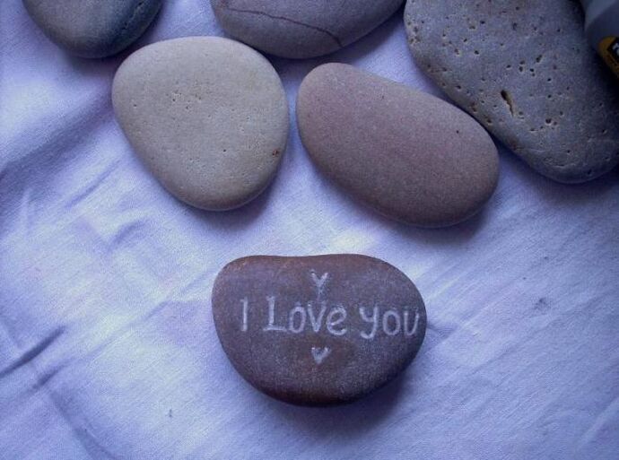 камен као амајлија љубави
